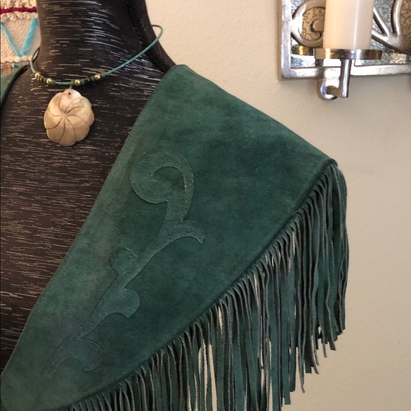 Vintage Ben Kalton Fringe Cape - Picture 4 of 7